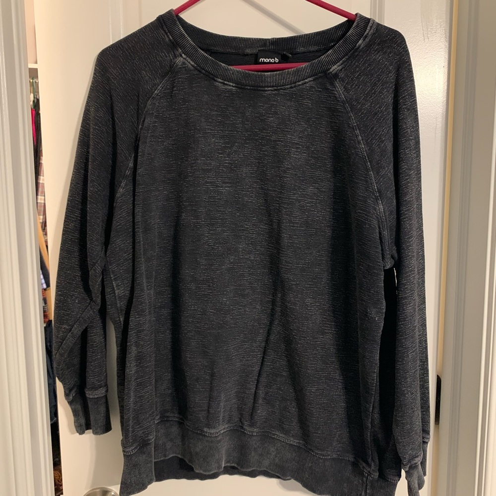 Sweatshirt